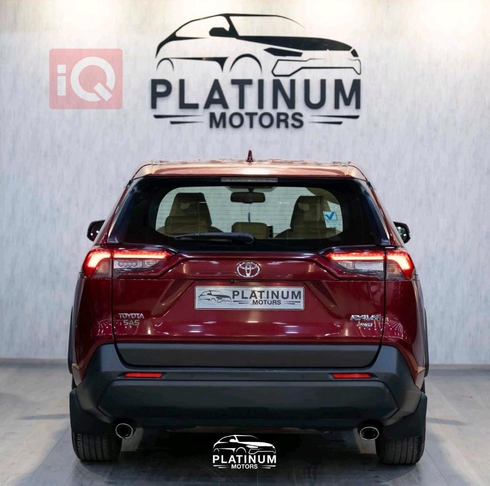 تويوتا راف 4